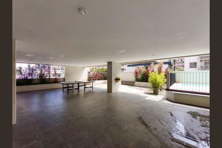 Apartamento à venda com 72m², 2 quartos e 1 vaga Apartamento à venda com 72m², 2 quartos e 1 vagaÁrea comum - Playground