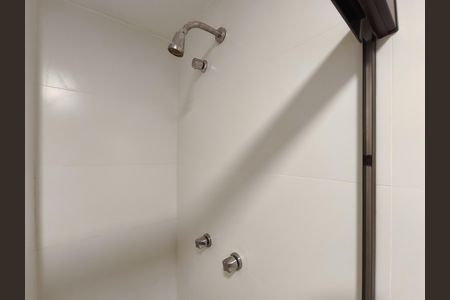 Apartamento à venda com 72m², 2 quartos e 1 vaga Apartamento à venda com 72m², 2 quartos e 1 vagaBanheiro da Suíte