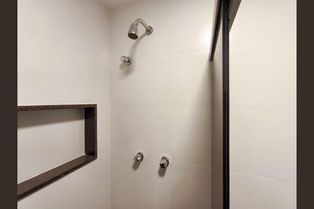 Apartamento à venda com 72m², 2 quartos e 1 vaga Apartamento à venda com 72m², 2 quartos e 1 vagaBanheiro