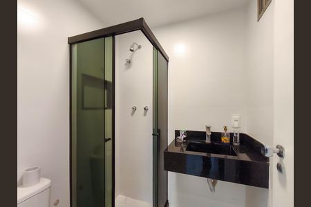Apartamento à venda com 72m², 2 quartos e 1 vaga Apartamento à venda com 72m², 2 quartos e 1 vagaBanheiro