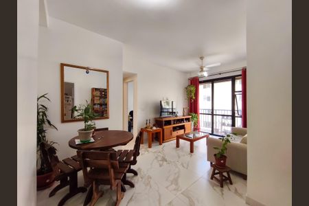 Apartamento à venda com 72m², 2 quartos e 1 vaga Apartamento à venda com 72m², 2 quartos e 1 vagaSala