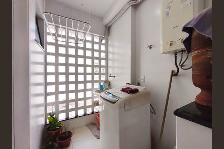 Apartamento à venda com 72m², 2 quartos e 1 vaga Apartamento à venda com 72m², 2 quartos e 1 vagaÁrea de Serviço