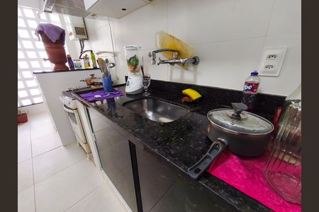 Apartamento à venda com 72m², 2 quartos e 1 vaga Apartamento à venda com 72m², 2 quartos e 1 vagaCozinha