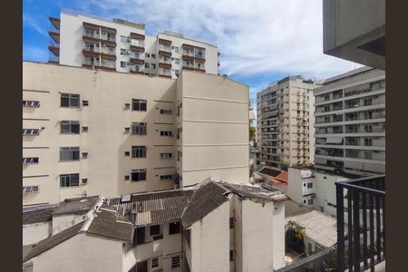 Apartamento à venda com 72m², 2 quartos e 1 vaga Apartamento à venda com 72m², 2 quartos e 1 vagaVista do Quarto