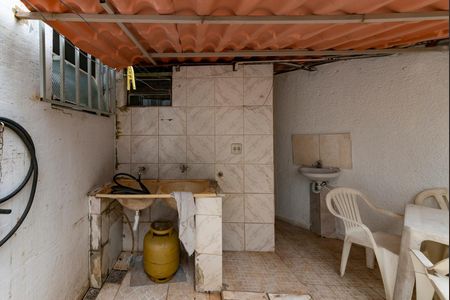 Apartamento para alugar com 64m², 3 quartos e 1 vagaÁrea de Serviço