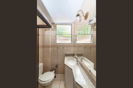 Apartamento para alugar com 64m², 3 quartos e 1 vagaBanheiro Social 1