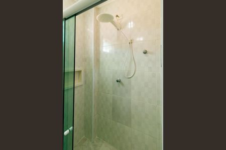 Casa à venda com 72m², 3 quartos e 2 vagasBanheiro serviço