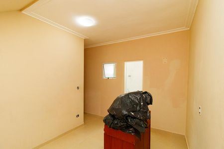 Casa à venda com 72m², 3 quartos e 2 vagasQuarto de Serviço