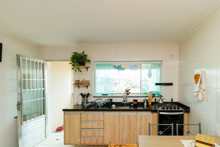 Casa à venda com 72m², 3 quartos e 2 vagasCozinha