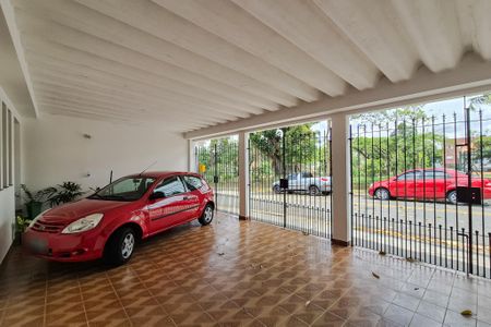 Casa à venda com 97m², 3 quartos e 3 vagas Casa à venda com 97m², 3 quartos e 3 vagasGaragem