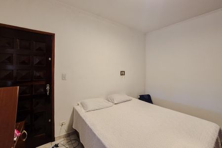 Casa à venda com 97m², 3 quartos e 3 vagas Casa à venda com 97m², 3 quartos e 3 vagasQuarto 1