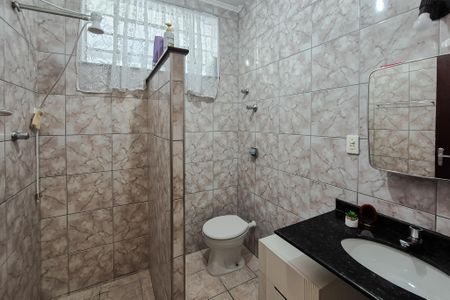 Casa à venda com 97m², 3 quartos e 3 vagas Casa à venda com 97m², 3 quartos e 3 vagasBanheiro Social