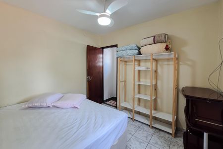 Casa à venda com 97m², 3 quartos e 3 vagas Casa à venda com 97m², 3 quartos e 3 vagasSuíte