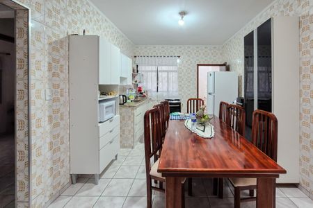 Casa à venda com 97m², 3 quartos e 3 vagas Casa à venda com 97m², 3 quartos e 3 vagasCozinha