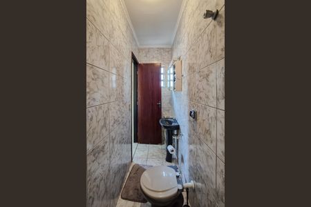 Casa à venda com 97m², 3 quartos e 3 vagas Casa à venda com 97m², 3 quartos e 3 vagasBanheiro da Suíte