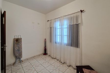 Casa à venda com 97m², 3 quartos e 3 vagas Casa à venda com 97m², 3 quartos e 3 vagasQuarto 2