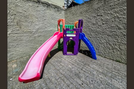 Apartamento à venda com 79m², 3 quartos e 1 vaga Apartamento à venda com 79m², 3 quartos e 1 vagaÁrea comum - Playground