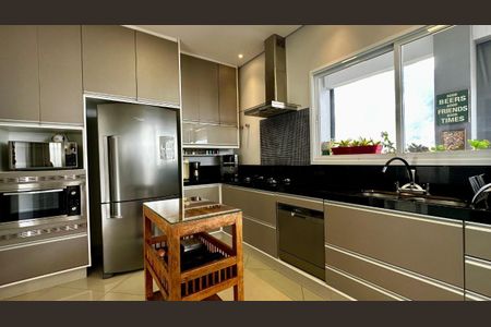 Casa de condomínio à venda com 227m², 3 quartos e 4 vagasFoto 51