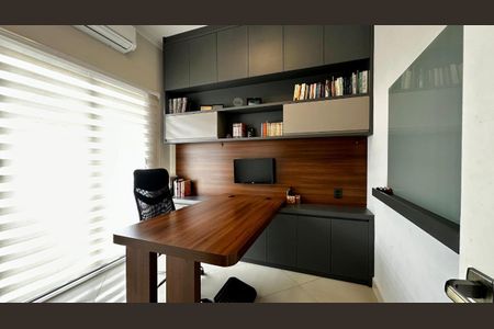 Casa de condomínio à venda com 227m², 3 quartos e 4 vagasFoto 10