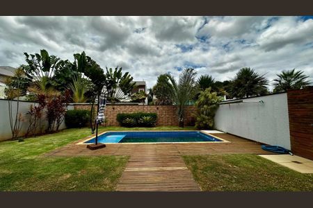 Casa de condomínio à venda com 227m², 3 quartos e 4 vagasFoto 53