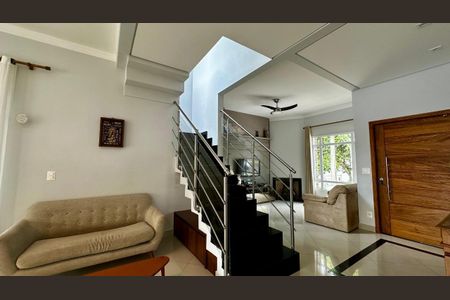 Casa de condomínio à venda com 227m², 3 quartos e 4 vagasFoto 32