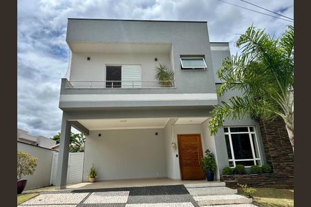Casa de condomínio à venda com 227m², 3 quartos e 4 vagasFoto 07