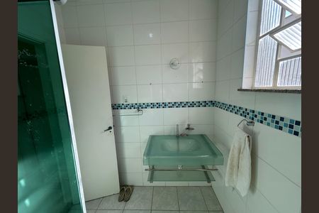 Casa para alugar com 95m², 2 quartos e sem vagaBanheiro