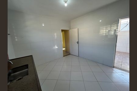 Casa para alugar com 95m², 2 quartos e sem vagaCozinha