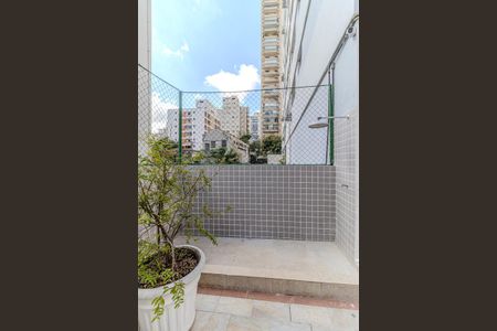 Apartamento à venda com 110m², 3 quartos e 1 vagaDucha