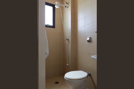 Apartamento à venda com 330m², 5 quartos e 5 vagas Apartamento à venda com 330m², 5 quartos e 5 vagasBanheiro de serviço