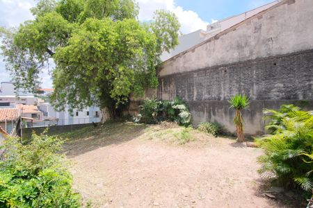 Casa para alugar com 136m², 2 quartos e 3 vagasQuintal