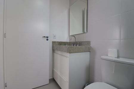 Apartamento para alugar com 58m², 2 quartos e 1 vagaBanheiro 2