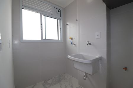 Apartamento para alugar com 58m², 2 quartos e 1 vagaÁrea de Serviço