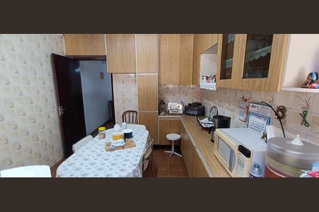 Casa à venda com 80m², 2 quartos e 1 vaga Casa à venda com 80m², 2 quartos e 1 vagaCopa