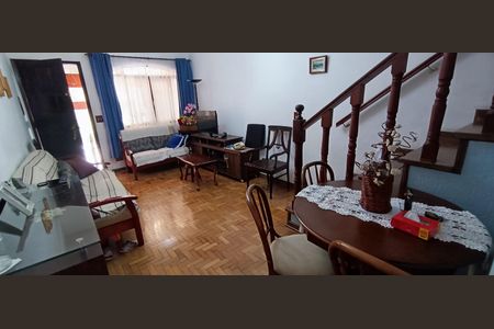 Casa à venda com 80m², 2 quartos e 1 vaga Casa à venda com 80m², 2 quartos e 1 vagaSala