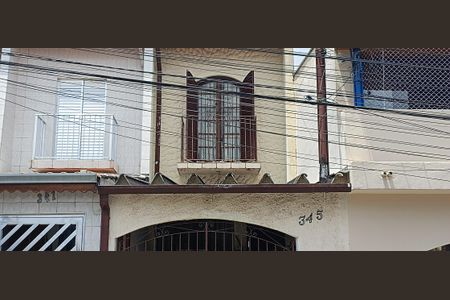 Casa à venda com 80m², 2 quartos e 1 vaga Casa à venda com 80m², 2 quartos e 1 vagaFachada