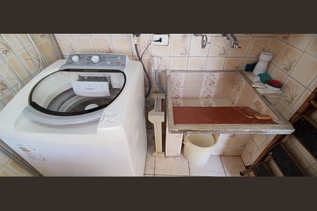 Casa à venda com 80m², 2 quartos e 1 vaga Casa à venda com 80m², 2 quartos e 1 vagaÁrea de Serviço