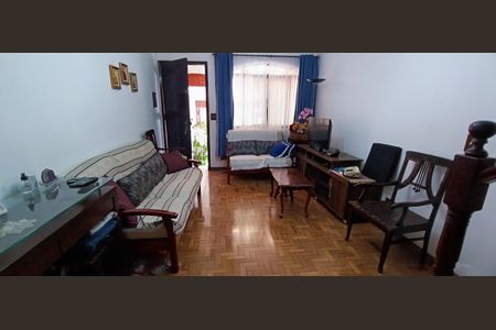 Casa à venda com 80m², 2 quartos e 1 vaga Casa à venda com 80m², 2 quartos e 1 vagaSala