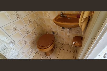 Casa à venda com 80m², 2 quartos e 1 vaga Casa à venda com 80m², 2 quartos e 1 vagaBanheiro edícula