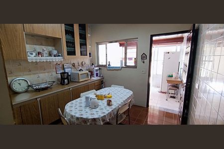 Casa à venda com 80m², 2 quartos e 1 vaga Casa à venda com 80m², 2 quartos e 1 vagaCopa