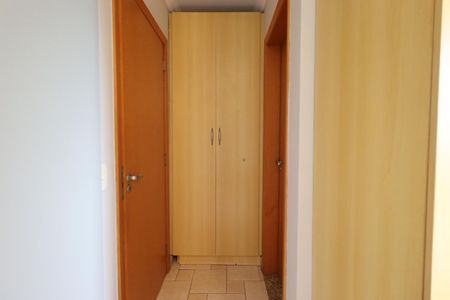 Apartamento para alugar com 55m², 2 quartos e 2 vagas Apartamento para alugar com 55m², 2 quartos e 2 vagasSuíte 2