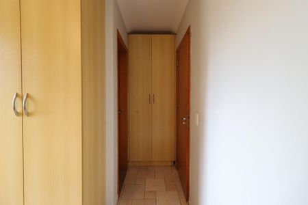 Apartamento para alugar com 55m², 2 quartos e 2 vagas Apartamento para alugar com 55m², 2 quartos e 2 vagasSuíte 1