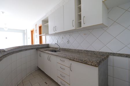 Studio para alugar com 55m², 2 quartos e 2 vagasCozinha