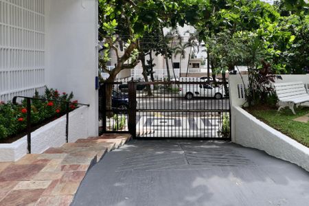 Apartamento para alugar com 43m², 1 quarto e 1 vagaFachada