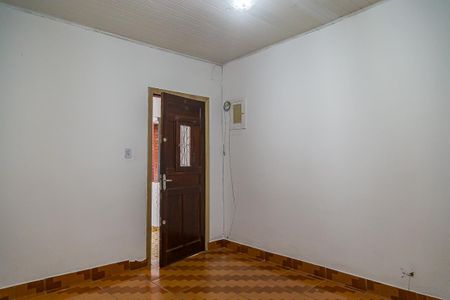 Casa à venda com 185m², 4 quartos e 2 vagas Casa à venda com 185m², 4 quartos e 2 vagasSala