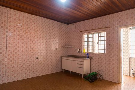 Casa à venda com 185m², 4 quartos e 2 vagas Casa à venda com 185m², 4 quartos e 2 vagasCozinha