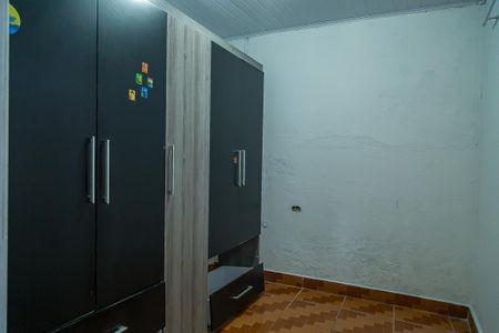 Casa à venda com 185m², 4 quartos e 2 vagas Casa à venda com 185m², 4 quartos e 2 vagasQuarto 2