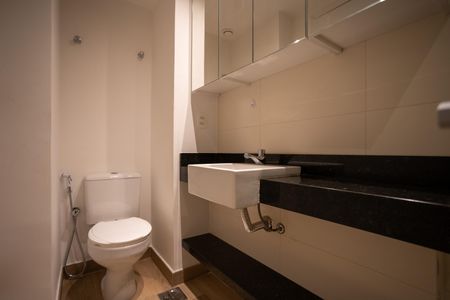 Apartamento para alugar com 40m², 1 quarto e sem vaga Apartamento para alugar com 40m², 1 quarto e sem vagaBanheiro