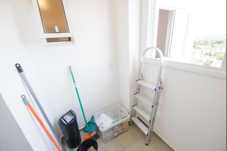 Apartamento para alugar com 75m², 2 quartos e 1 vagaÁrea de Serviço