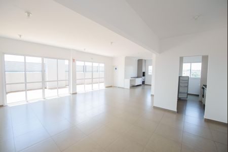 Apartamento para alugar com 75m², 2 quartos e 1 vagaÁrea comum - Salão de festas